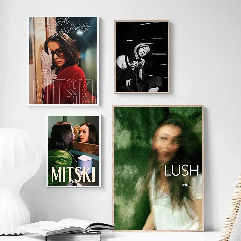 American Pop Singer MITSKI Art - Musical Instrument Painting reseña y precio