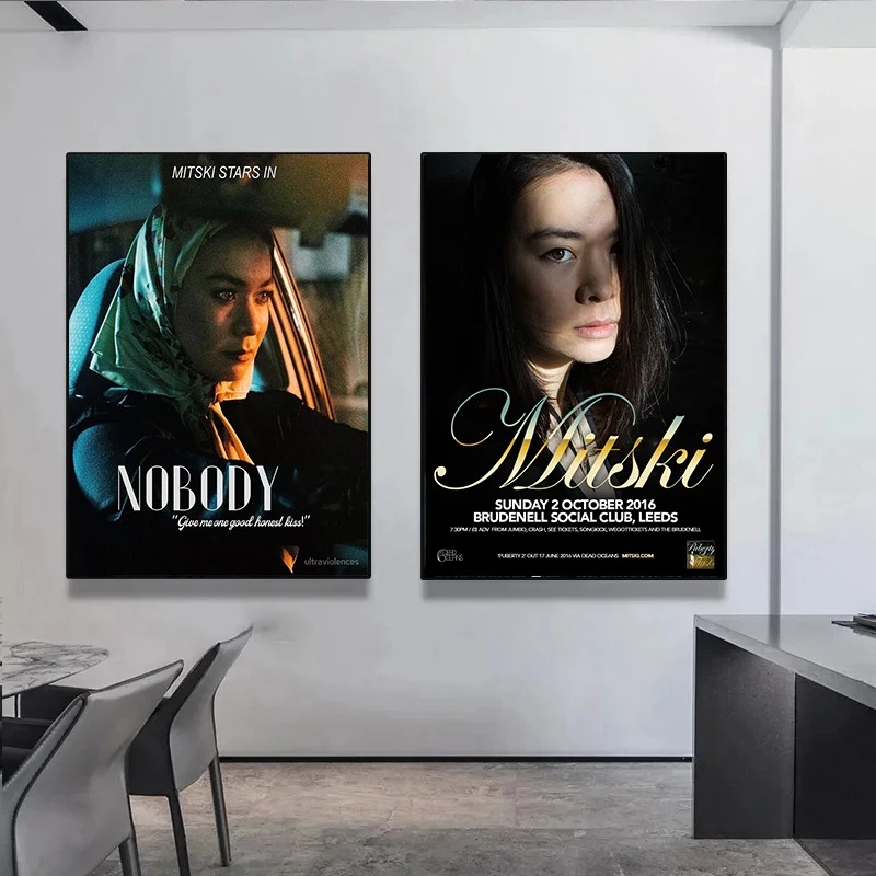 American Pop Singer MITSKI Art - Musical Instrument Painting reseña y precio